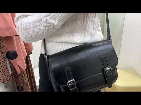 ❤️ Фитинг бөлмөсүндө жаш канчык FeralBerryди дилдо менен коомдук мастурбациялоо ️ Силиктөө ky.xxxtun.ru ☑